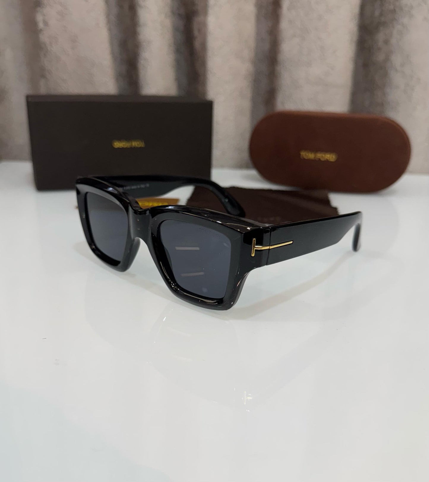 Tom For d All Black 4184 Ultimate Luxury Shade With Original Packaging