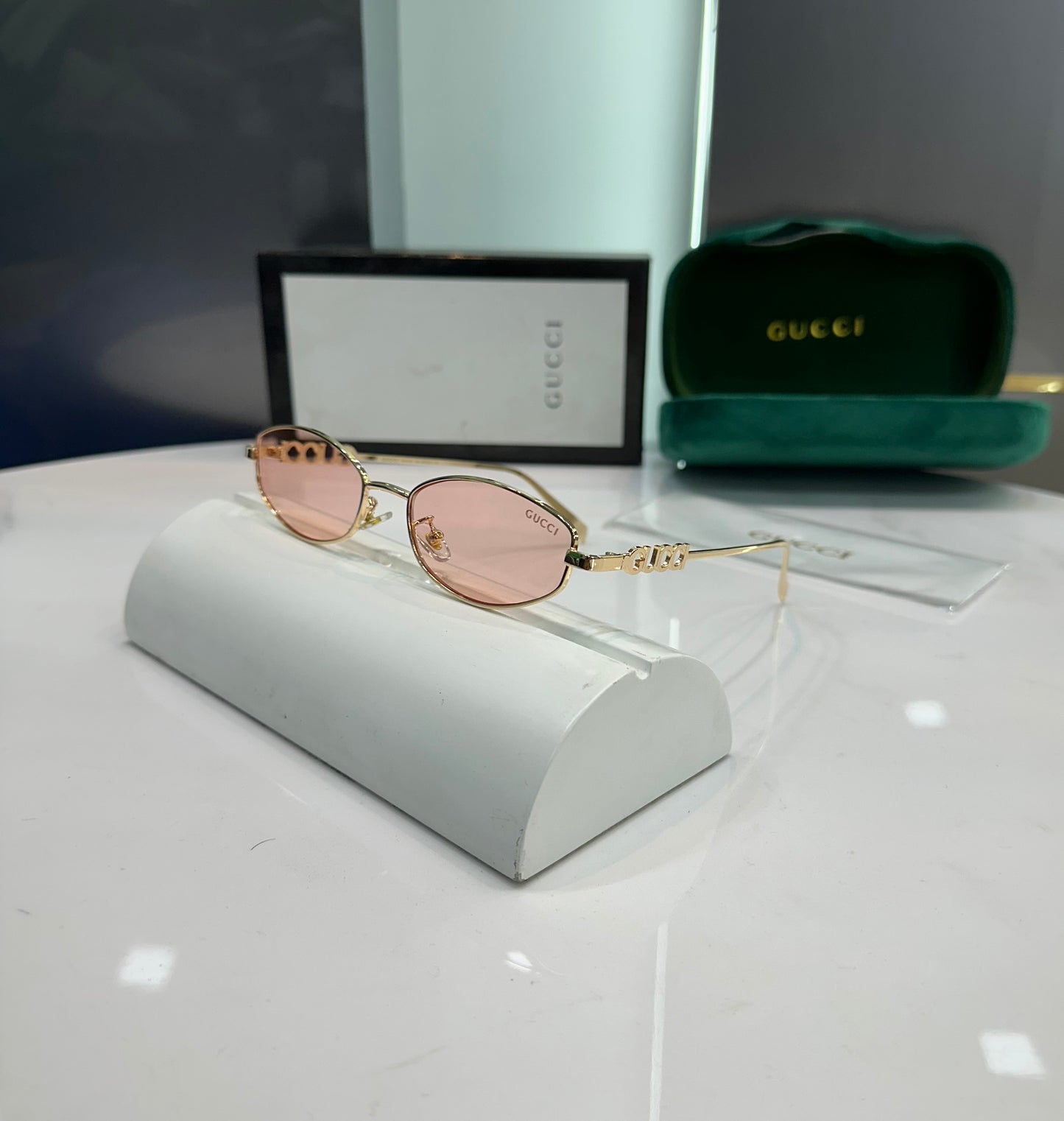Gucc i 2827 Peach Ultimate Luxury Shade With Original Packaging