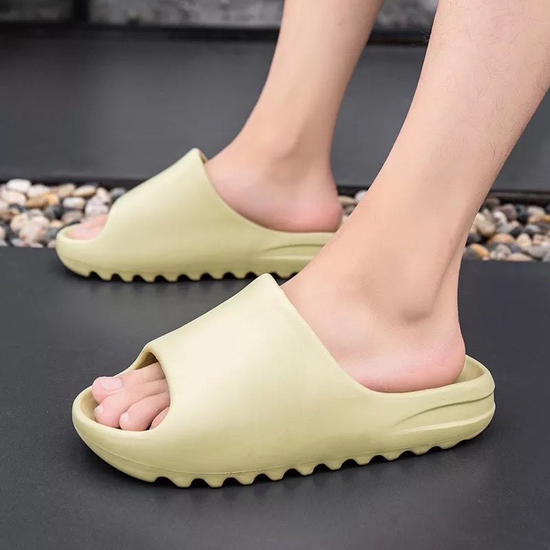 CUBICS Yezy Foam Slides - Resin